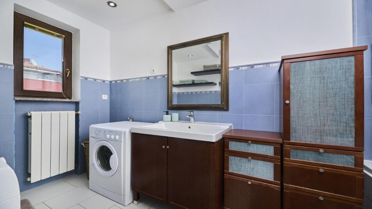 Apartment Iriska Novigrad Istria Exterior foto
